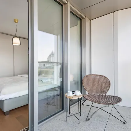 Eurovea Tower 2 Sky View Apartman