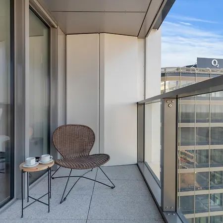 Eurovea Tower 2 Sky View Pozsony