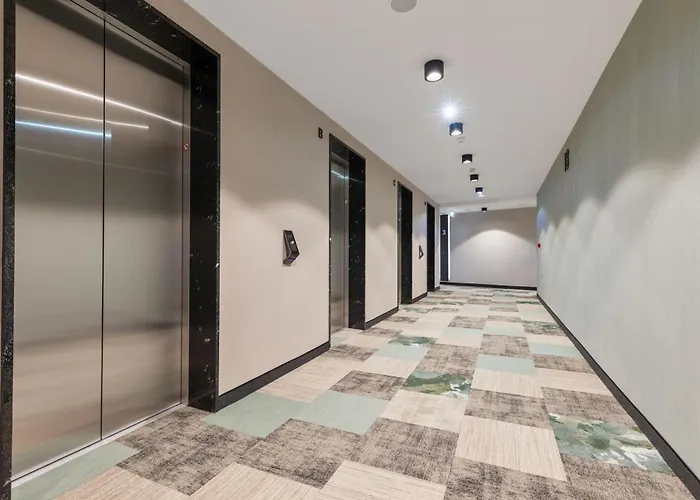 Eurovea Tower 2 Sky View شقة