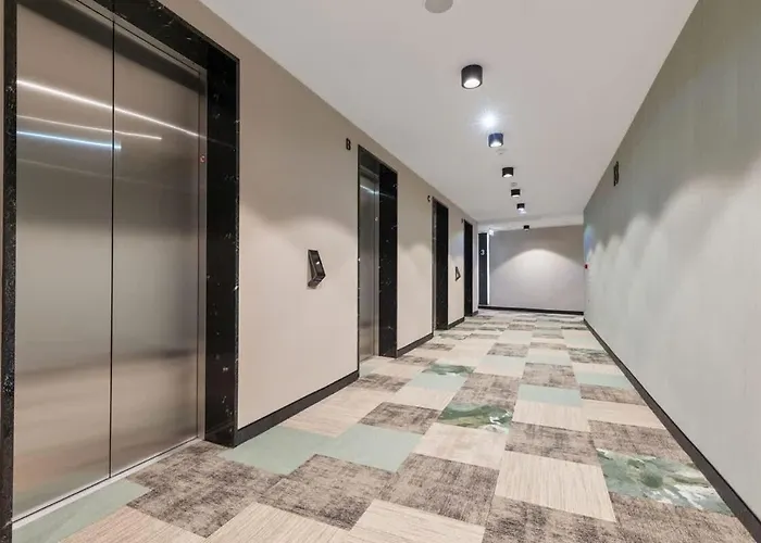 Eurovea Tower 2 Sky View شقة براتسيلافا