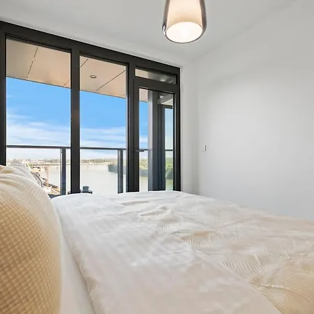 Eurovea Tower 2 Sky View Appartamento *